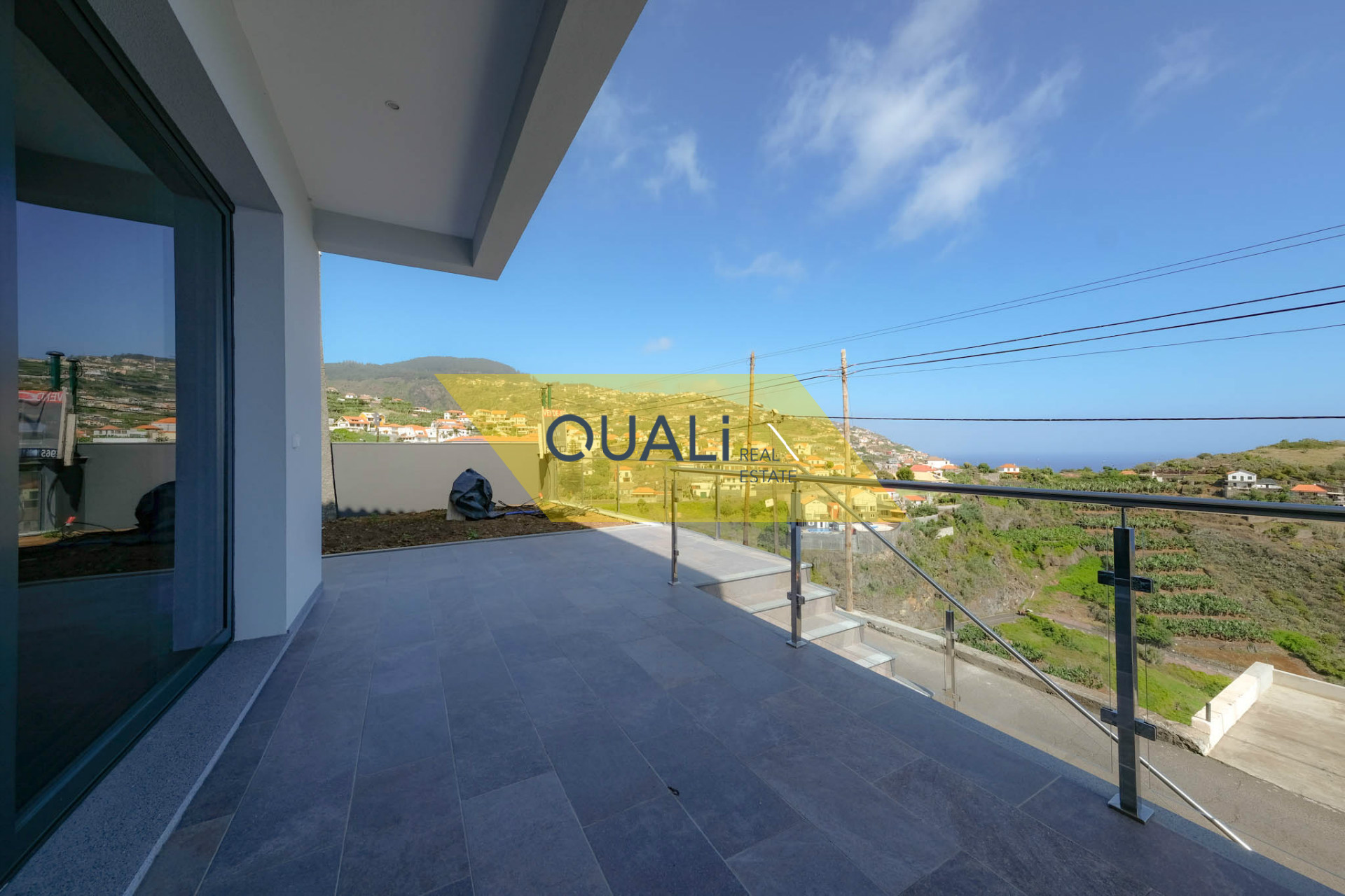Semi-detached house T3 for Sale in Ribeira Brava - Madeira Island. €325.000,00