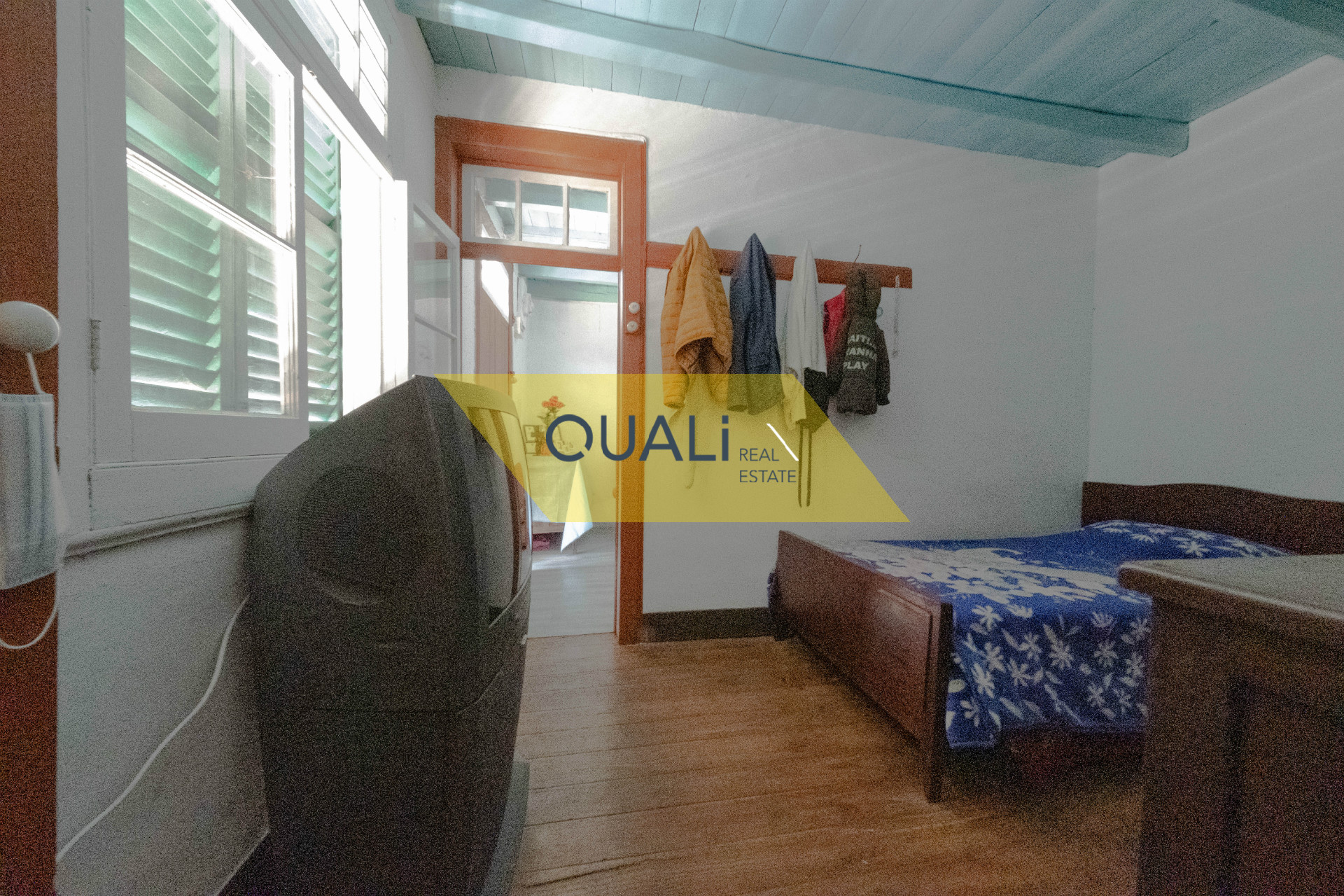 Villa de 2 dormitorios con vistas al mar lista para vivir Ribeira Brava € 98.000