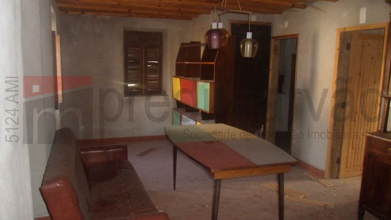 Moradia para Restaurar