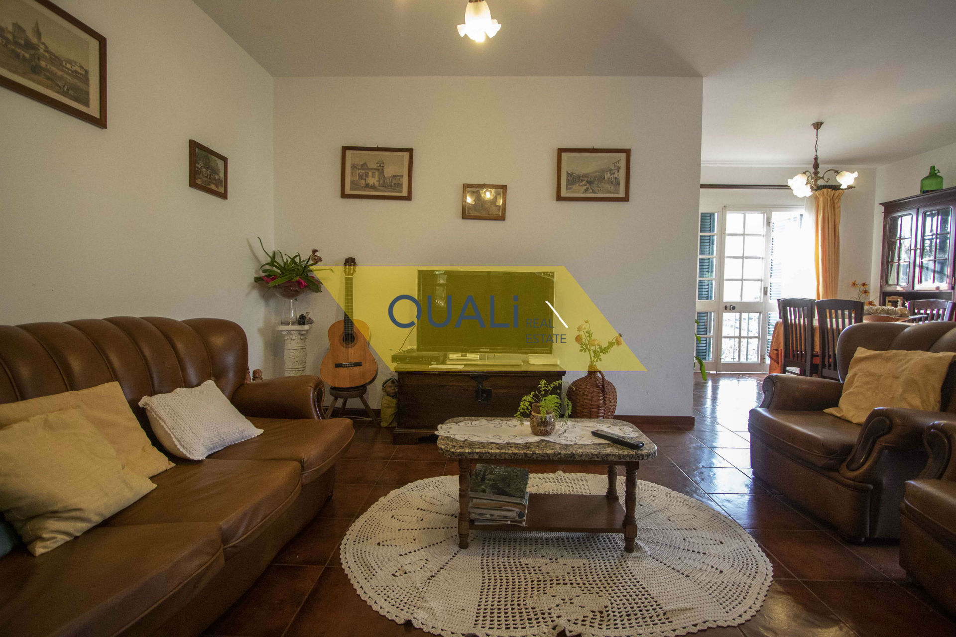 Moradia V3 Térrea, localizada em Câmara de Lobos - €250.000,00