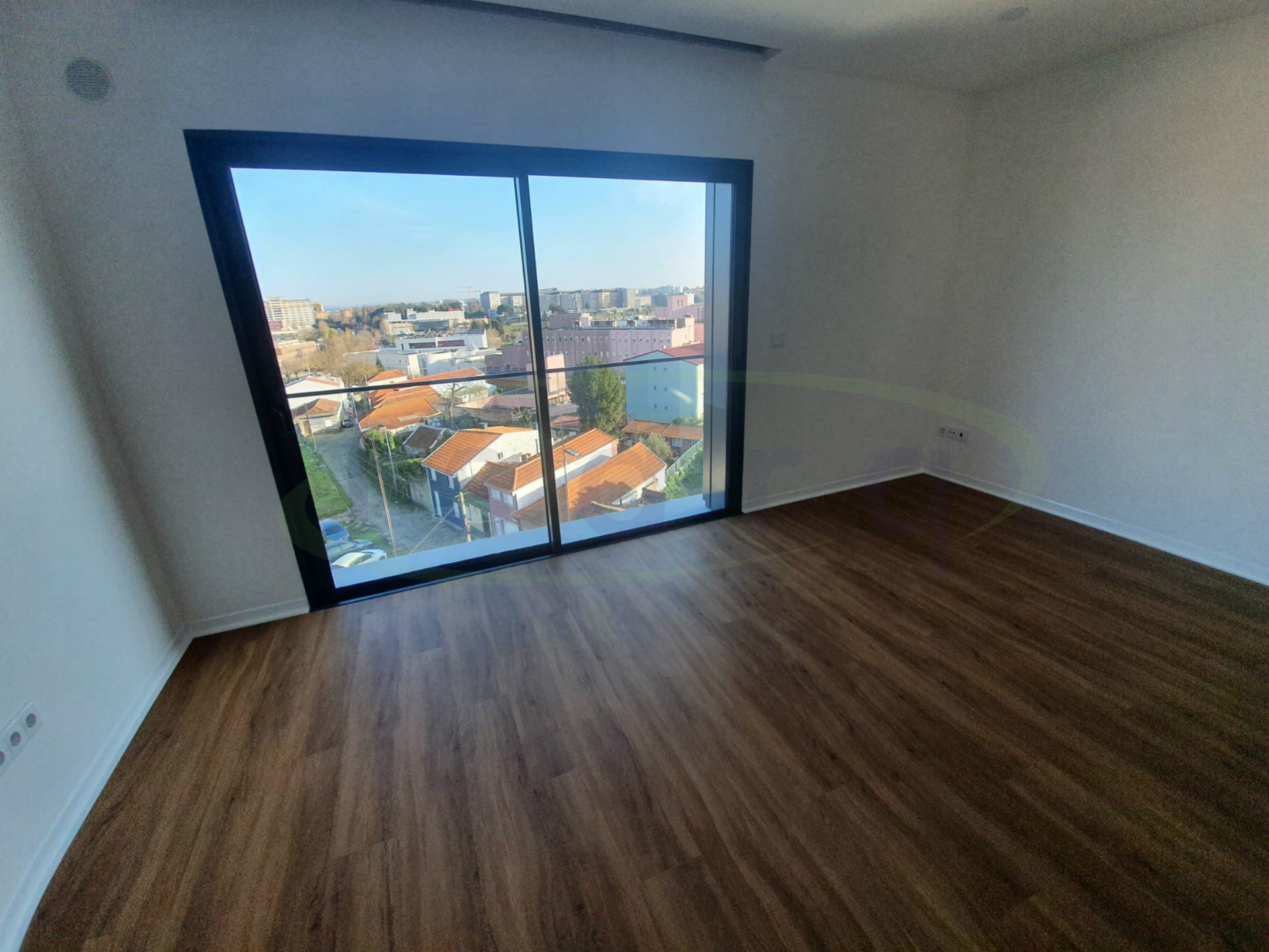 Appartement T0, de nouvelle construction situé dans le pôle universitaire de l´hôpital de S João;