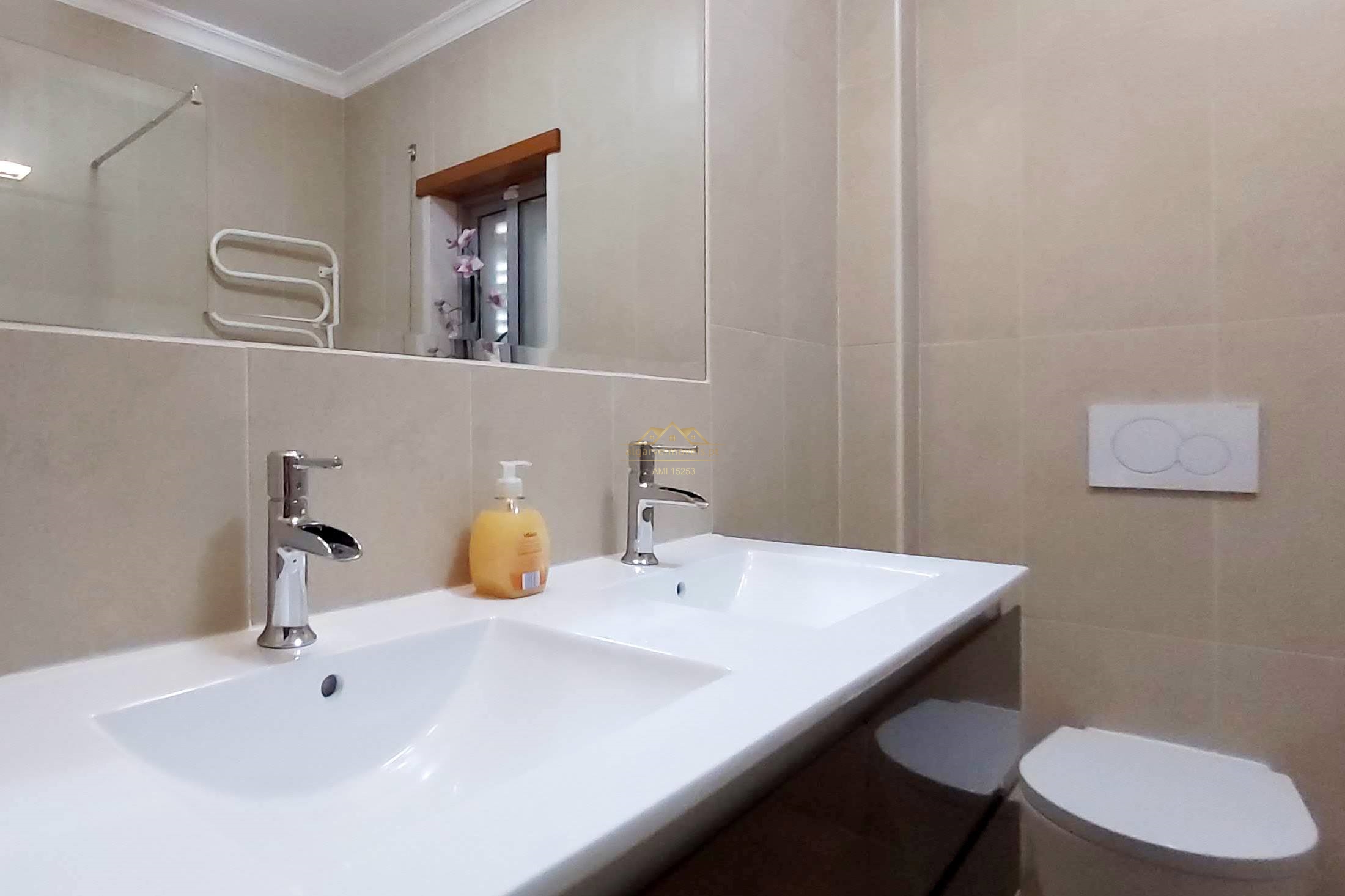 Apartamento T1 "Globe" para férias