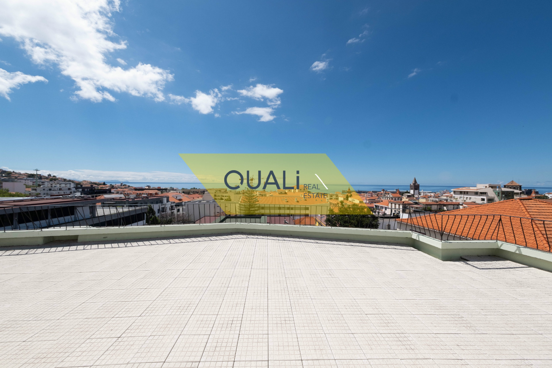  Property for renovation in the center of Funchal-Madeira Island- € 185.000,00