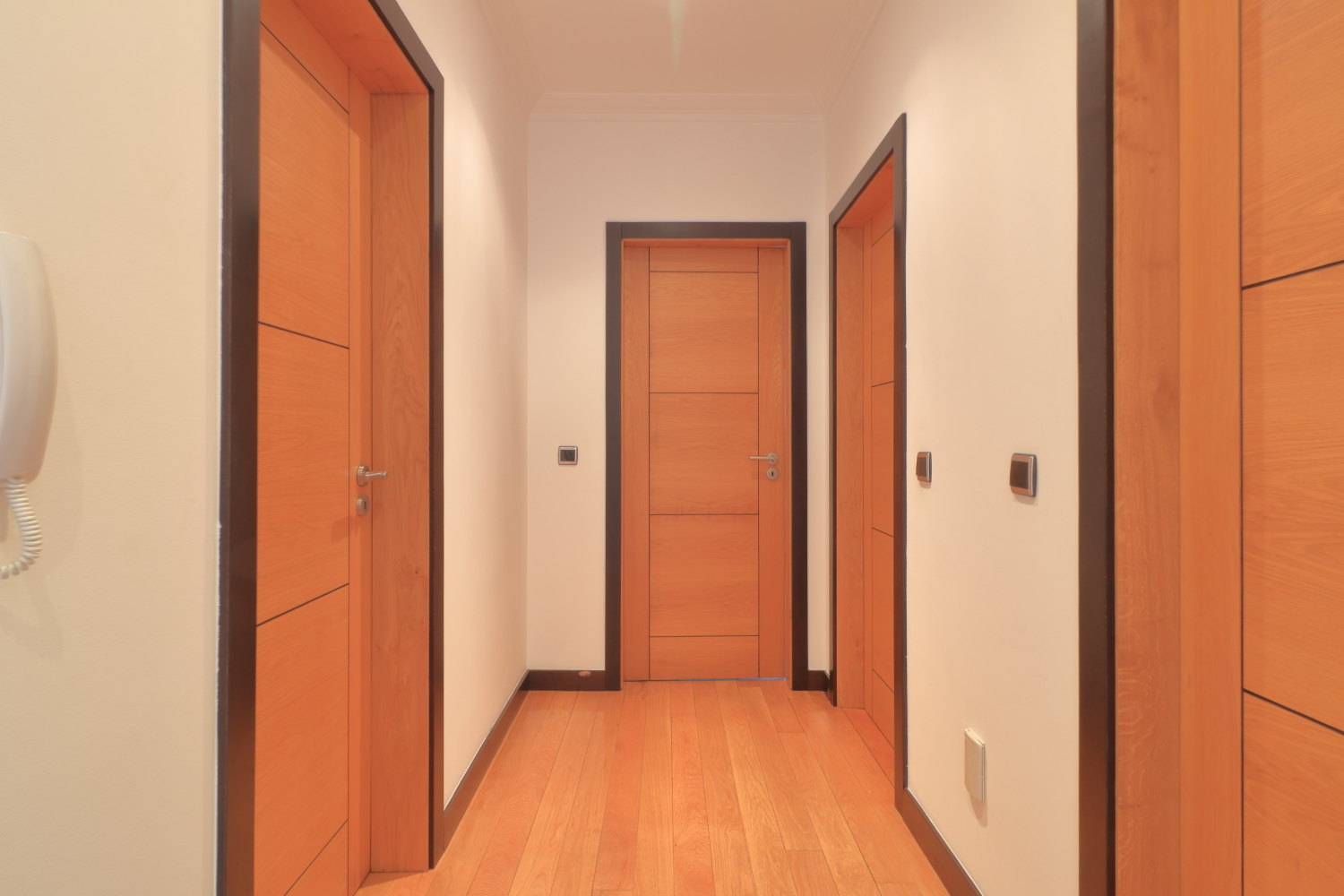 Hall Quartos