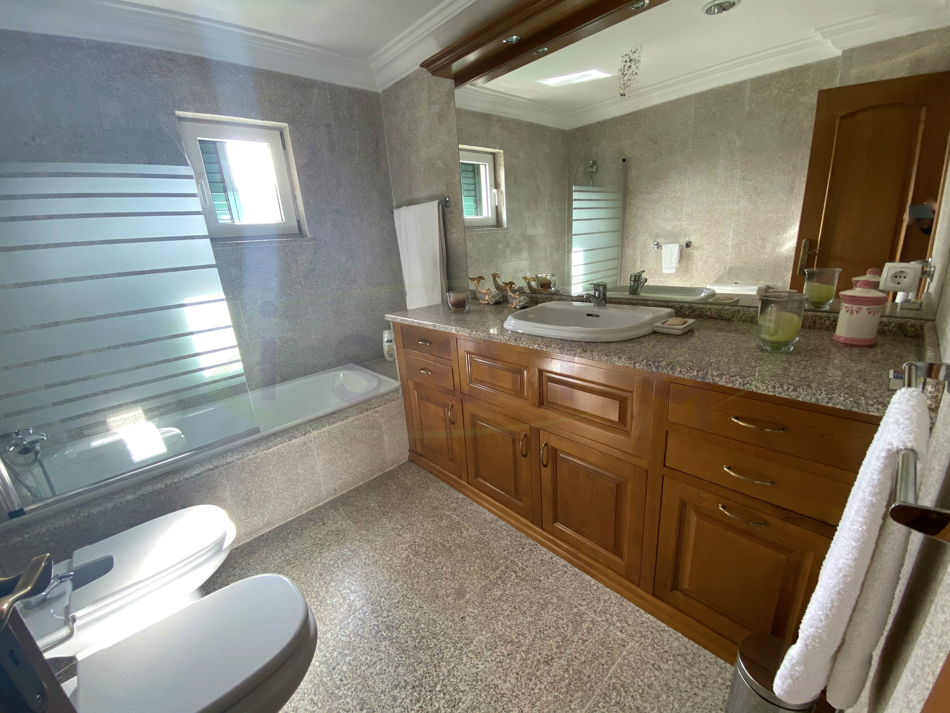 Gästehaus Brasonada mit 8% Bruttorendite (projiziert)