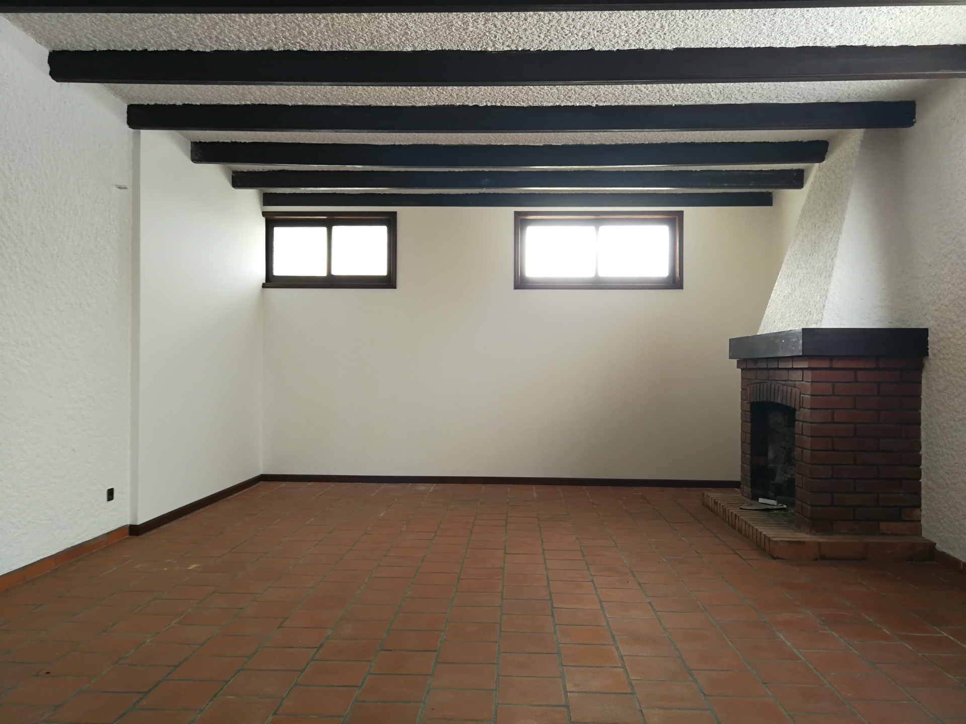 Moradia Geminada T4 - São Bernardo (Vilar) - Newimo Realtors