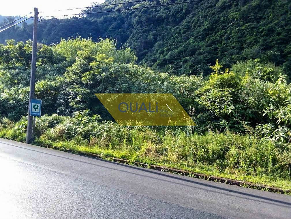 Terreno rustico di 1250m2 ad Arco de São Jorge - Isola di Madeira - € 70.000,00