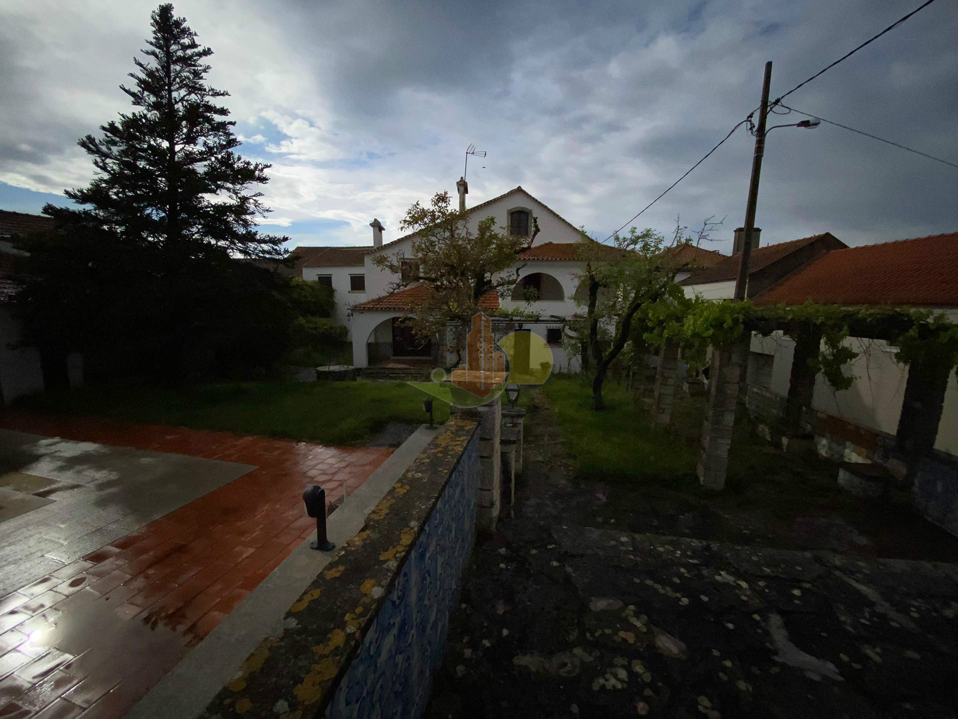 Edificio de traça antiga!