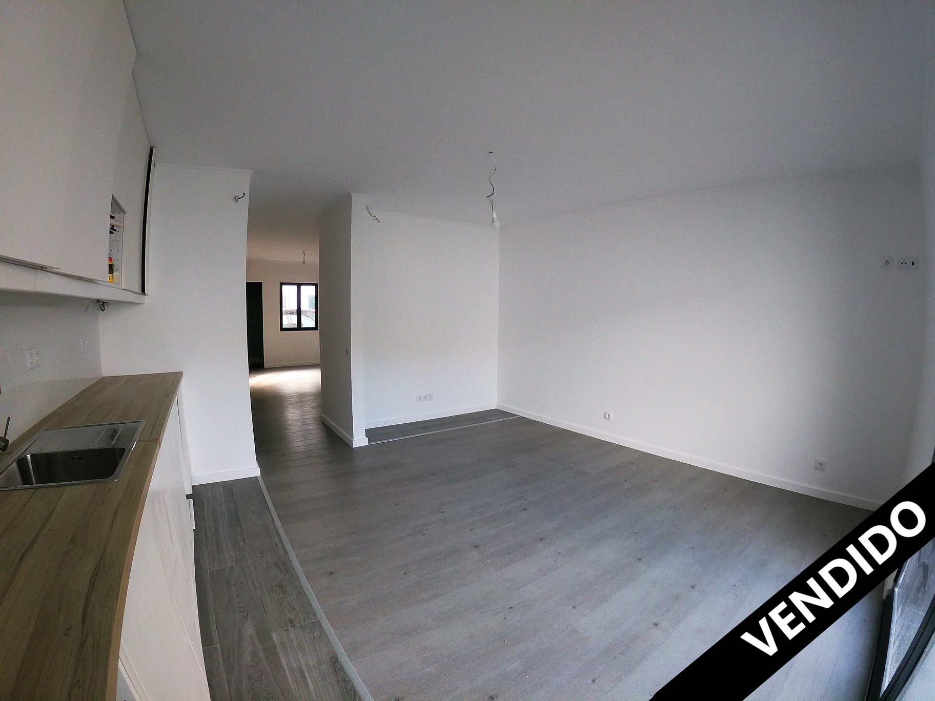 Semi-detached house T2