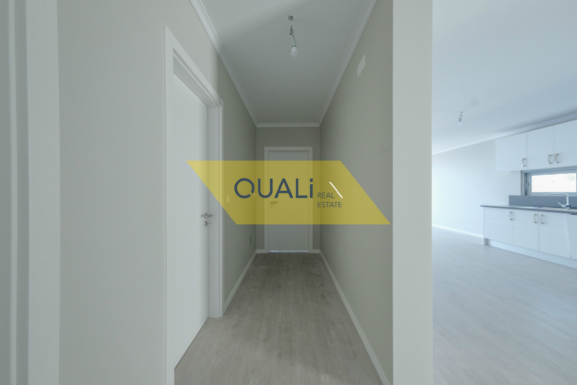 Modern 3 bedroom villa in Calheta - Madeira Island - €335.000,00