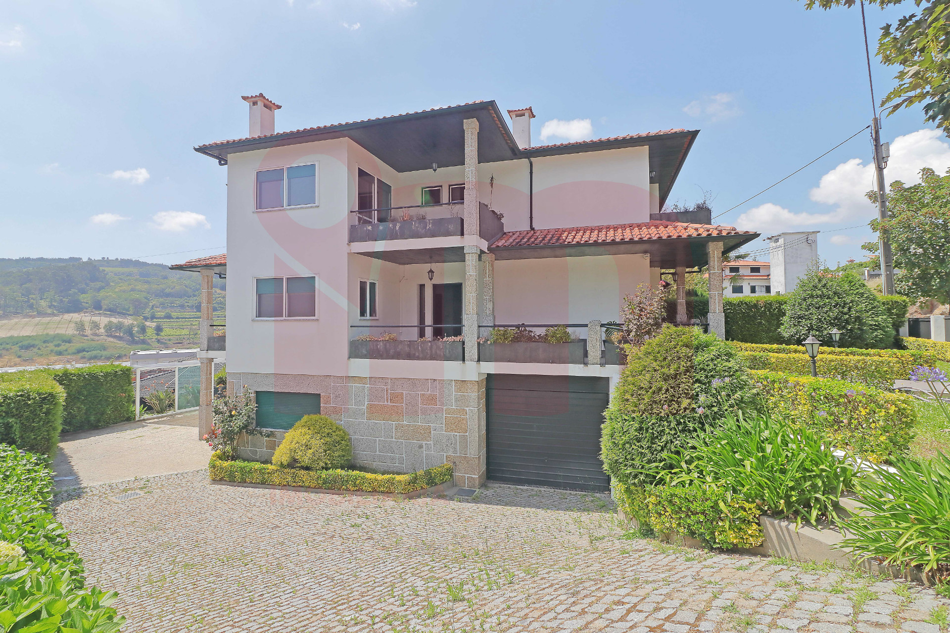 Semi-detached house T5