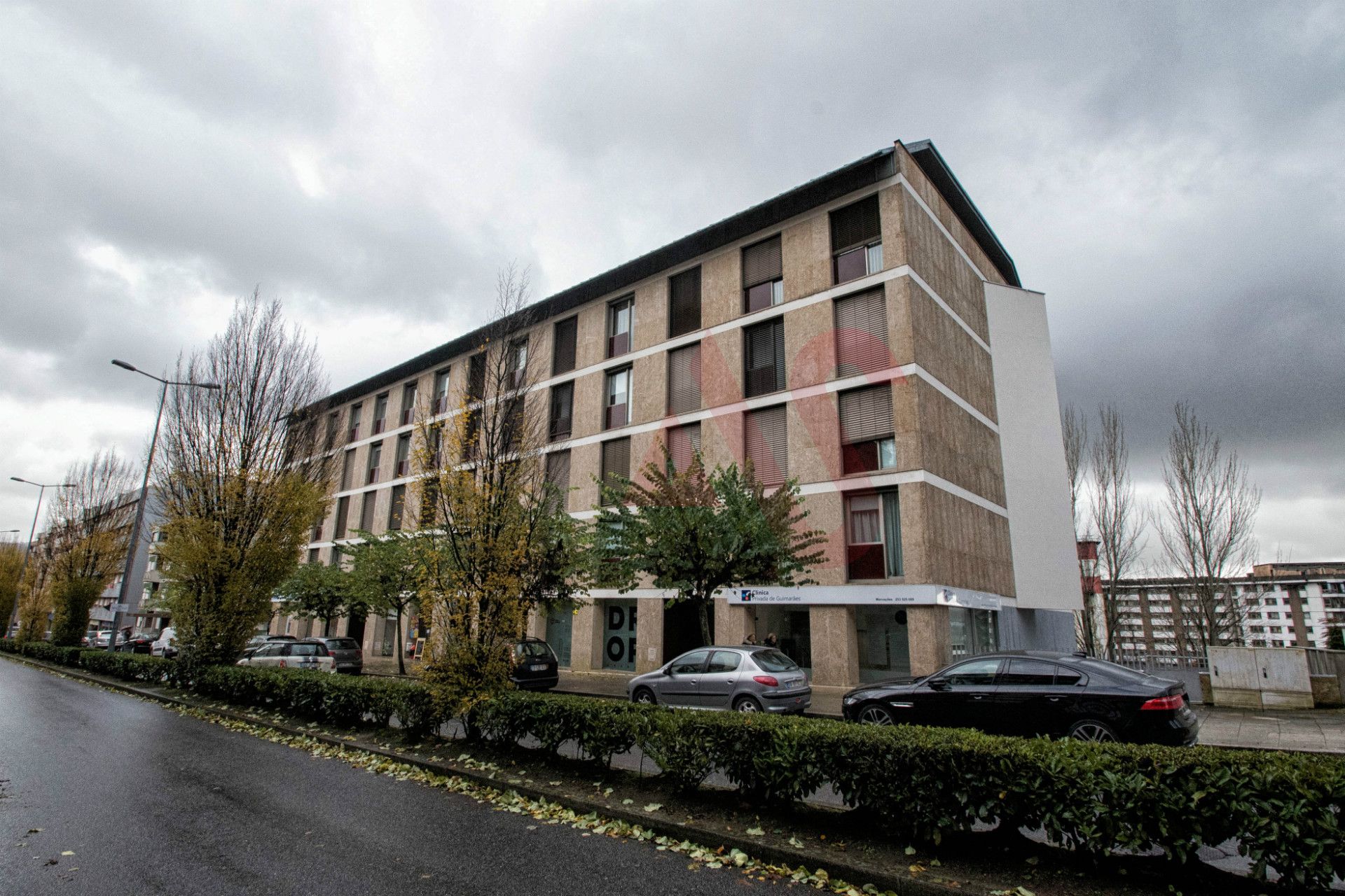 Apartamento T4 de Luxo, Avenida São Gonçalo, Creixomil, Guimarães.