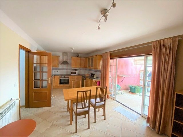  Moradia Geminada T4 em Assafarge