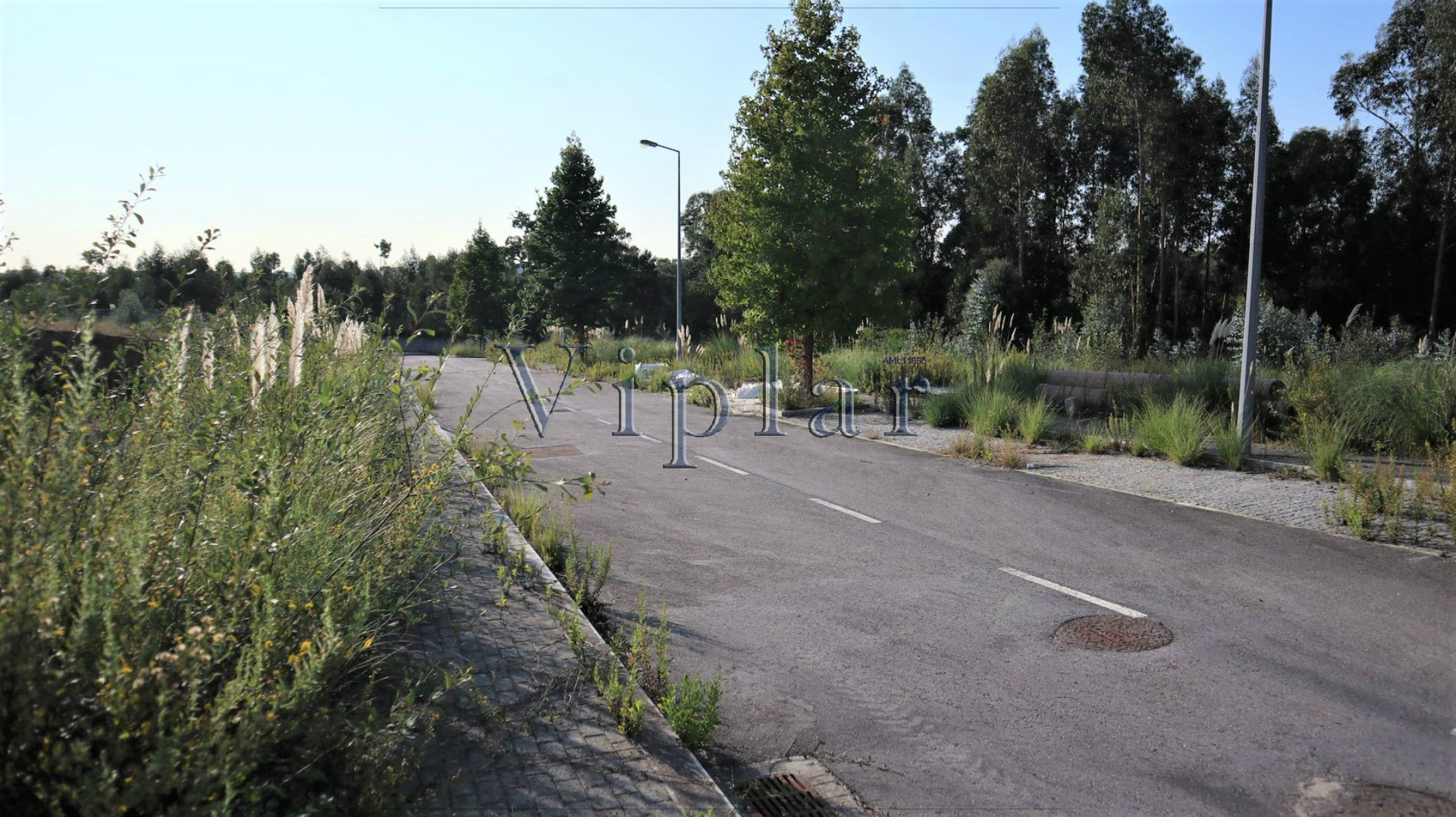 Участок земли