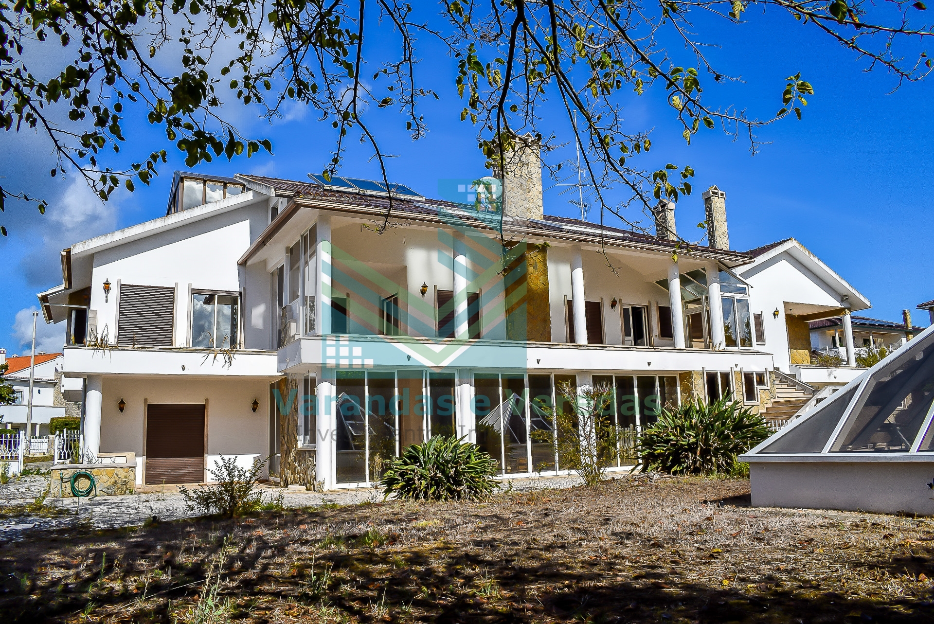 Haus T10 mit Pool Leiria