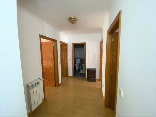  Moradia Geminada T4 em Assafarge