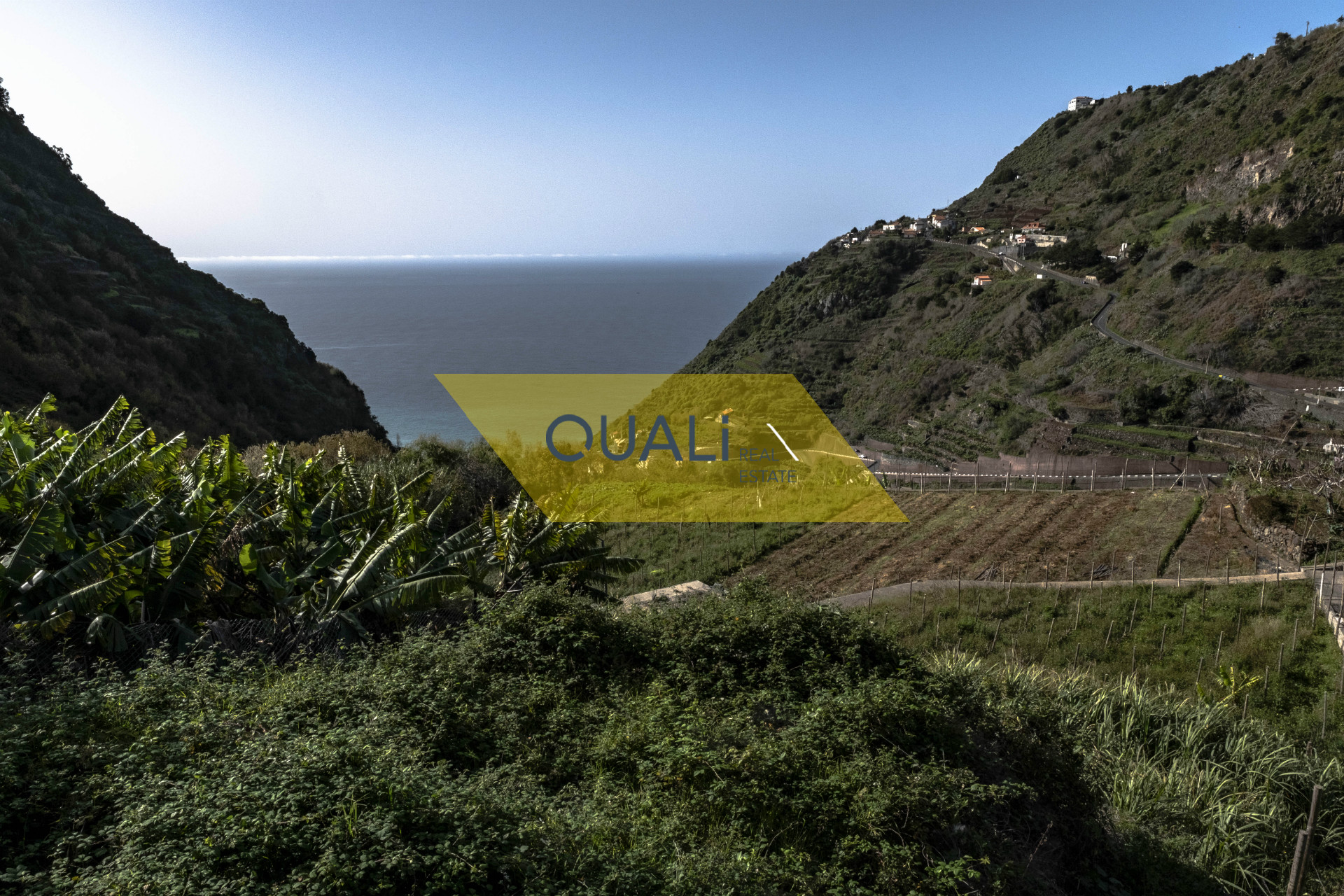 Prédio misto com possibilidade de investimento para Turismo Rural - €188.000,00