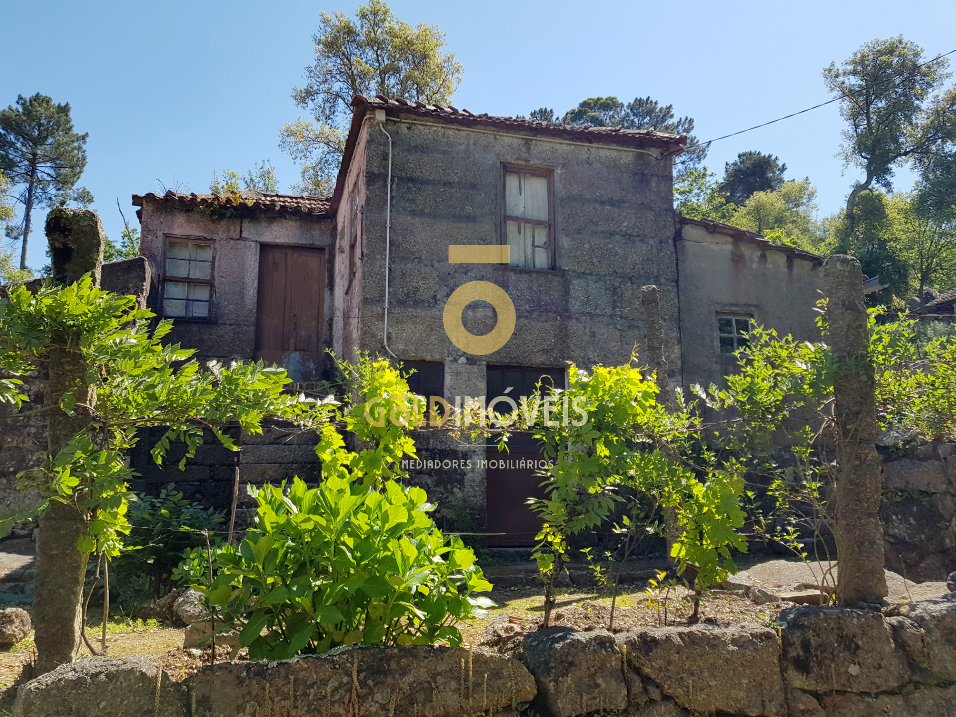 Moradia para Restaurar T2