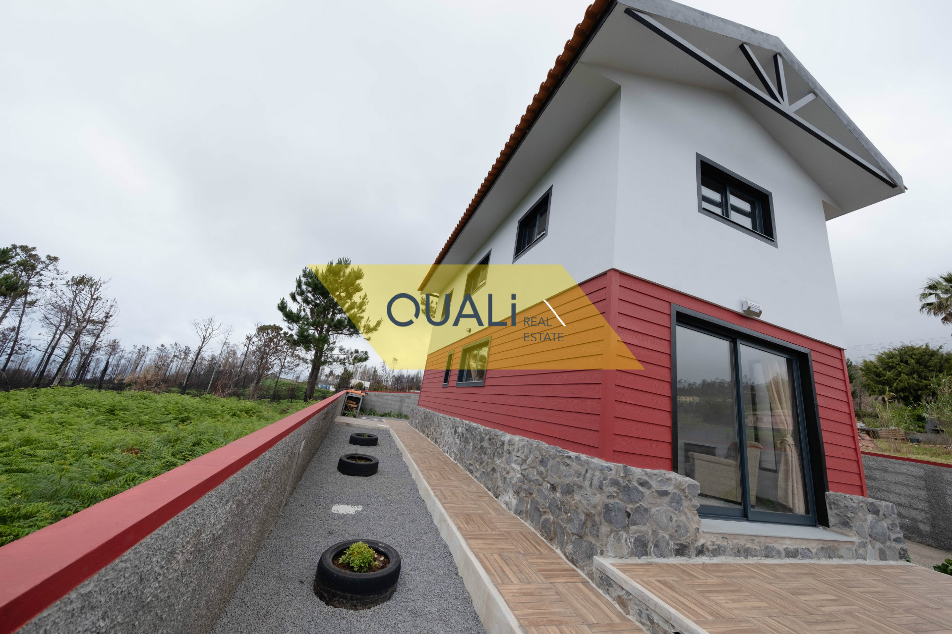 Excelentes moradias - Ponta do Pargo - Ilha da Madeira - €335.000,00