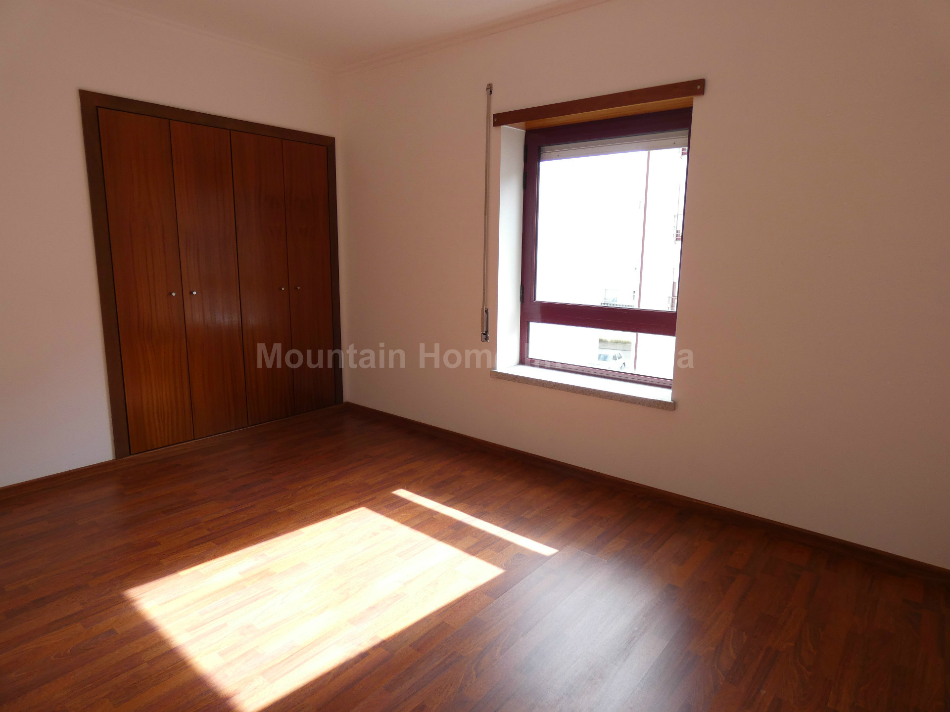 Wohnung 4 Schlafzimmer