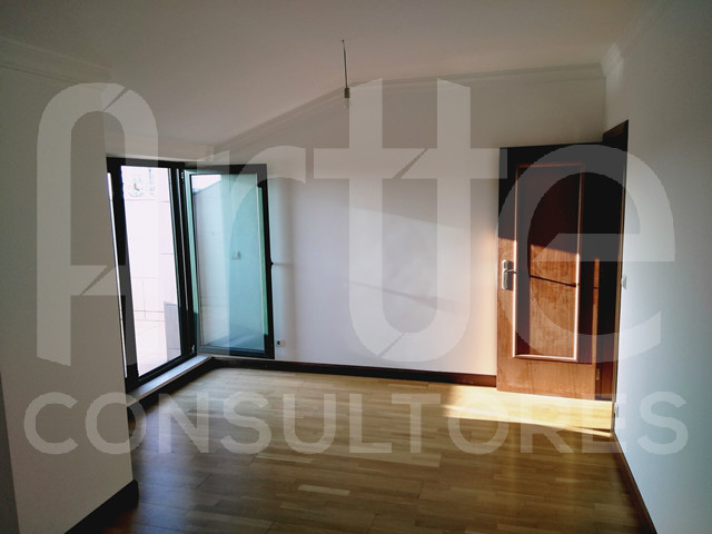 Wohnung 4+1/2 Schlafzimmer