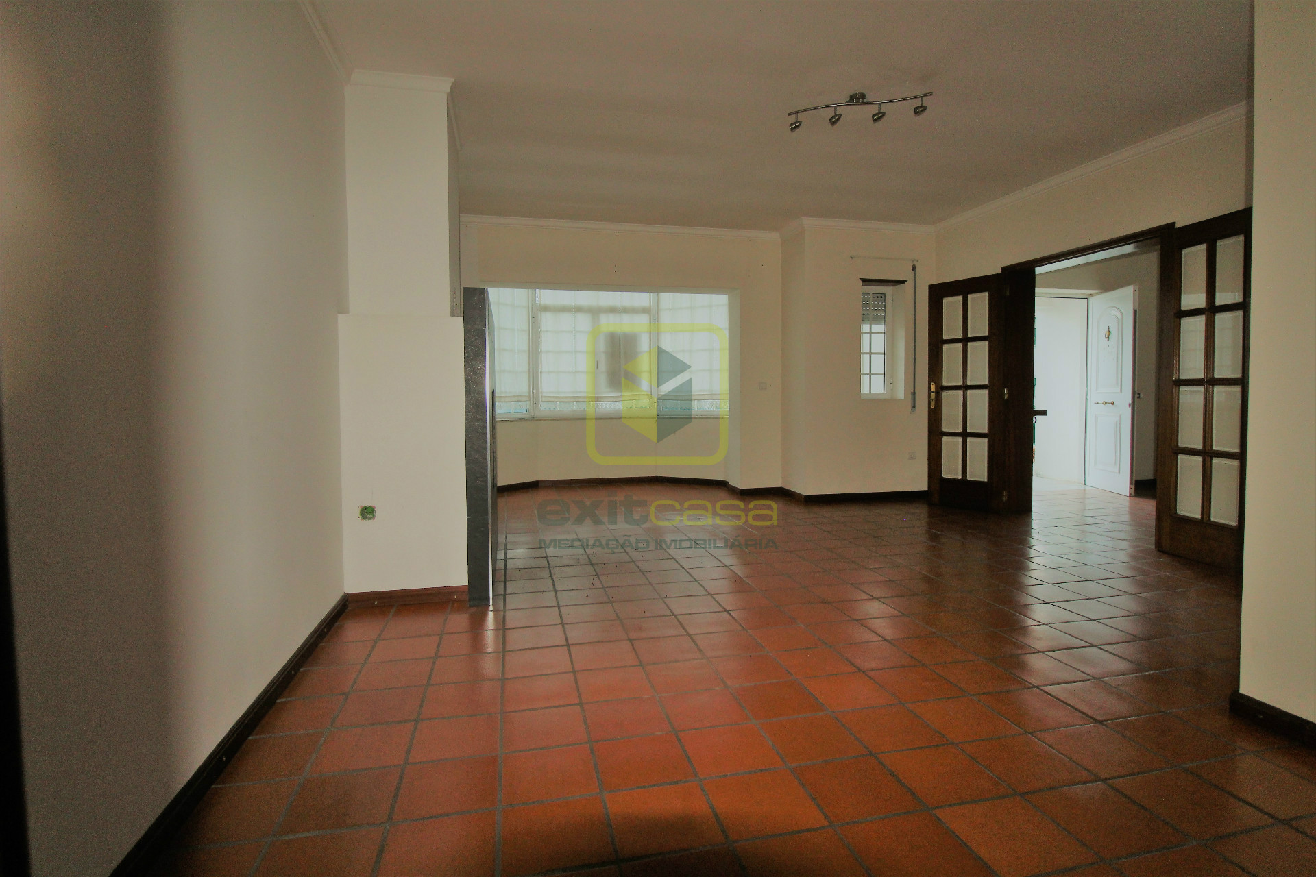 Maison dans village 4 Chambre(s)