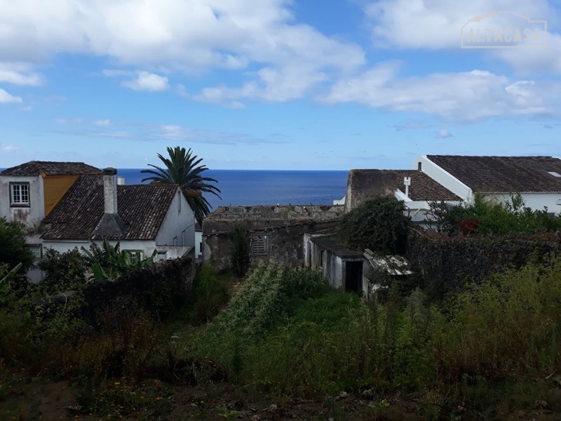 Moradia para Restaurar T1