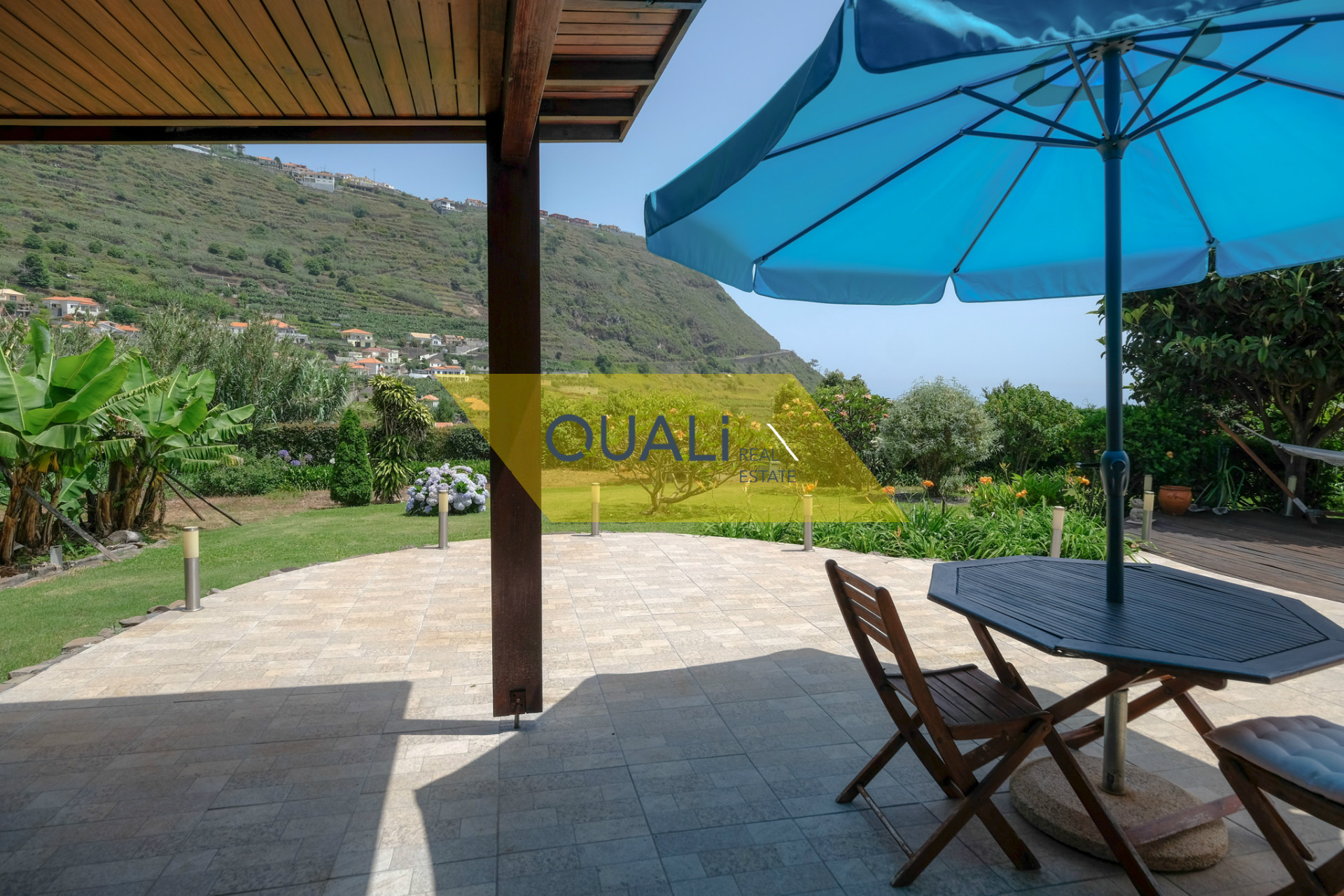 Detached house with 2 + 2 bedrooms - Calheta - Madeira Island- € 330.000,00