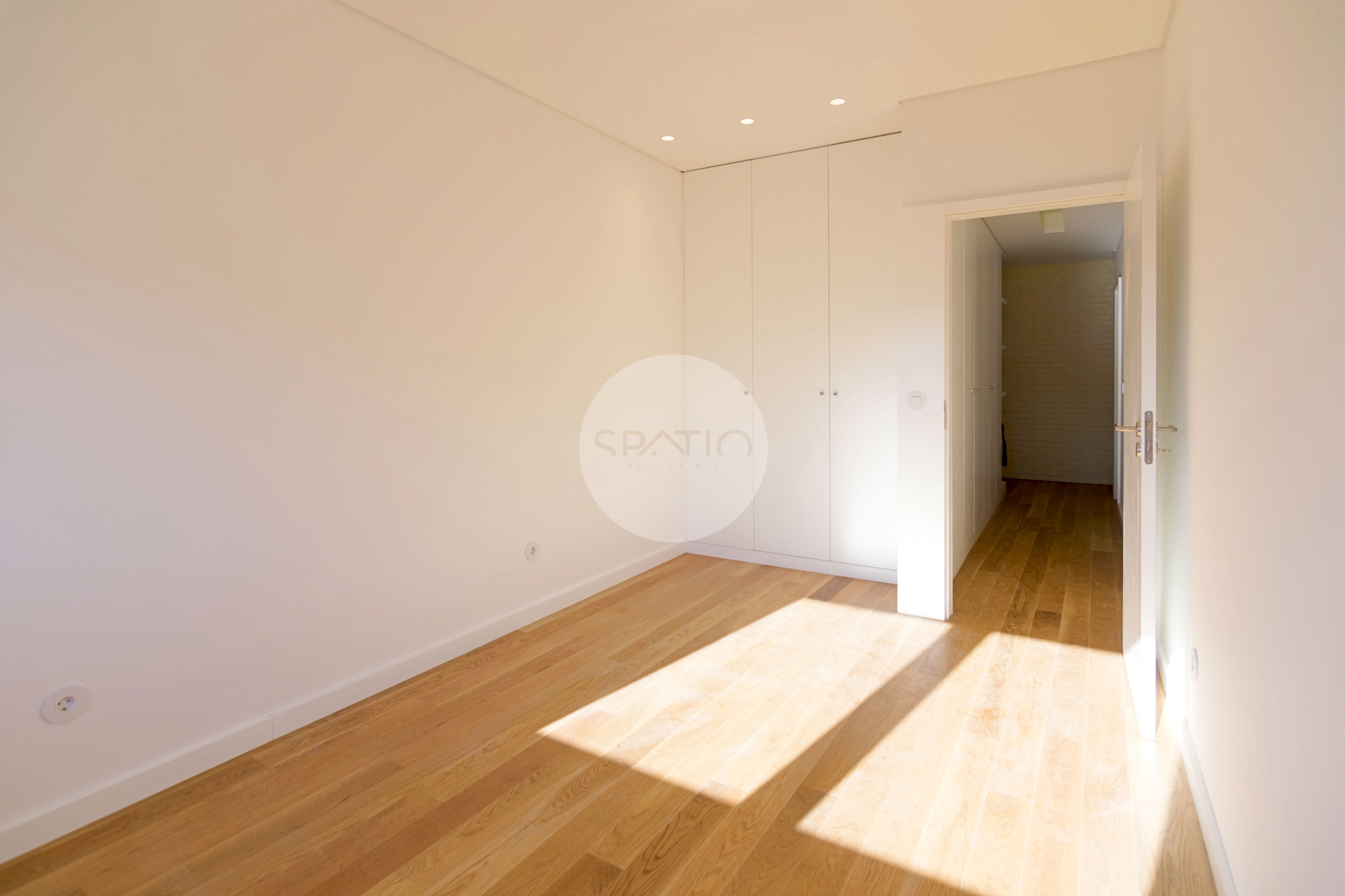 Apartamento T3 Renovado * Rotunda da Boavista