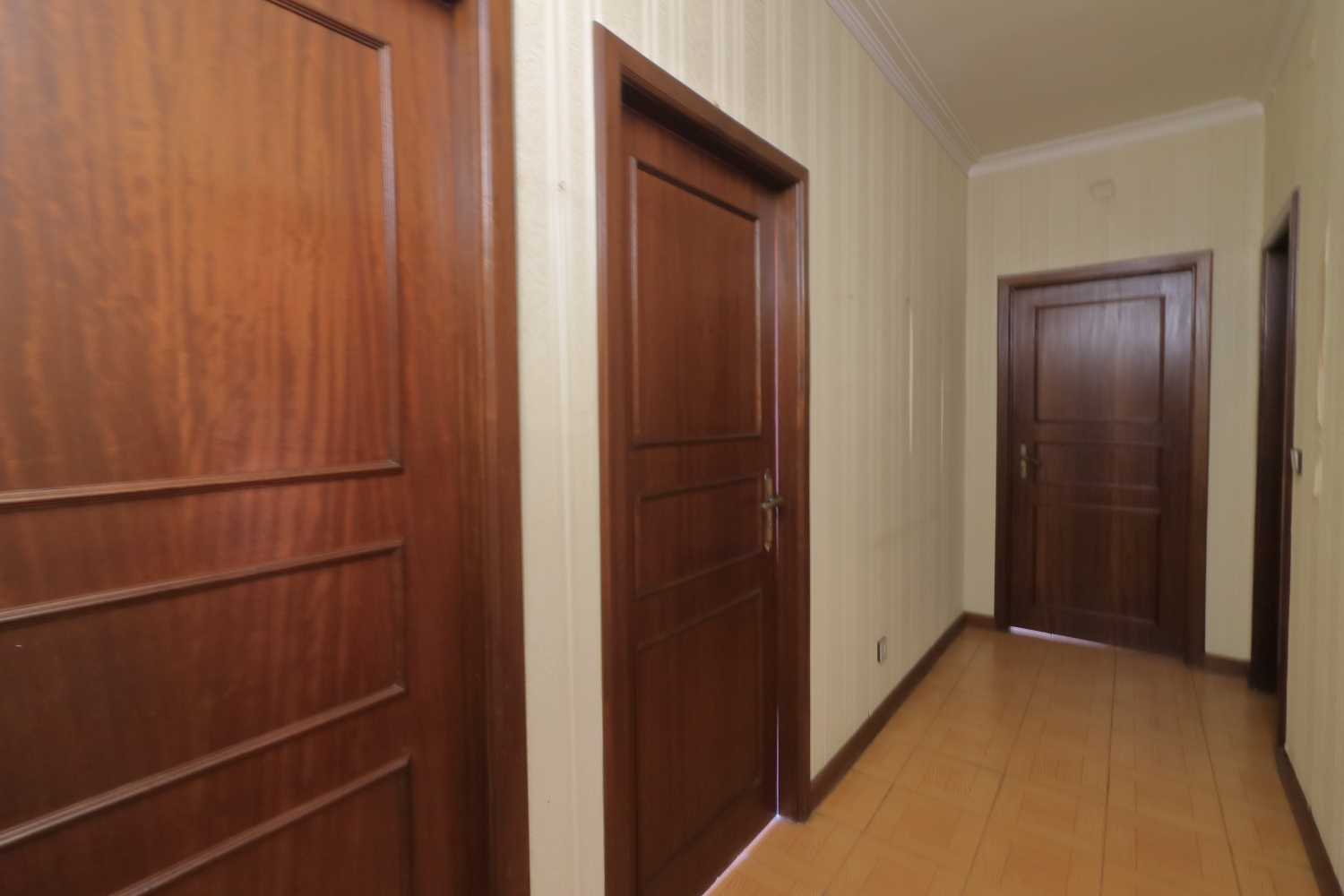 Hall Quartos