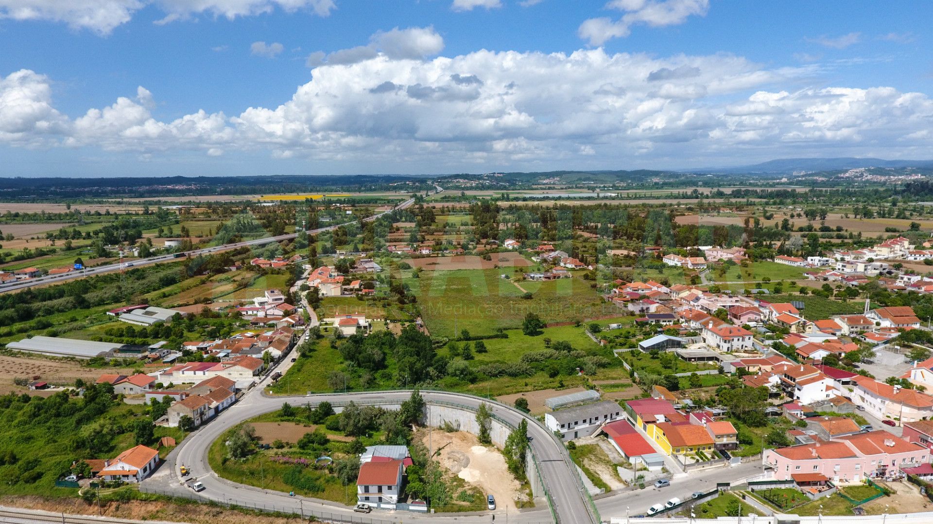 Lote de Terreno em Casais do Campo