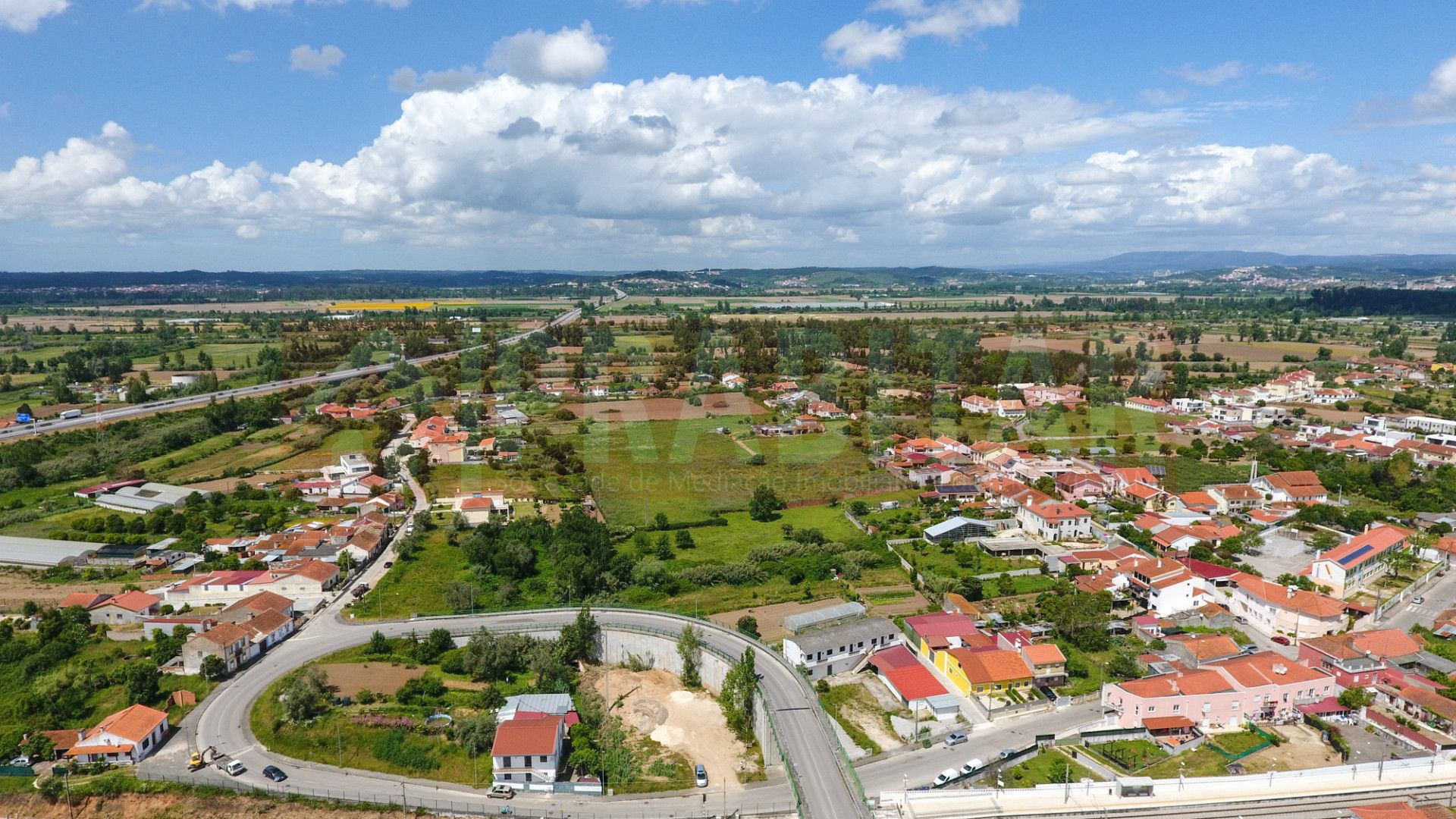 Lote de Terreno em Casais do Campo