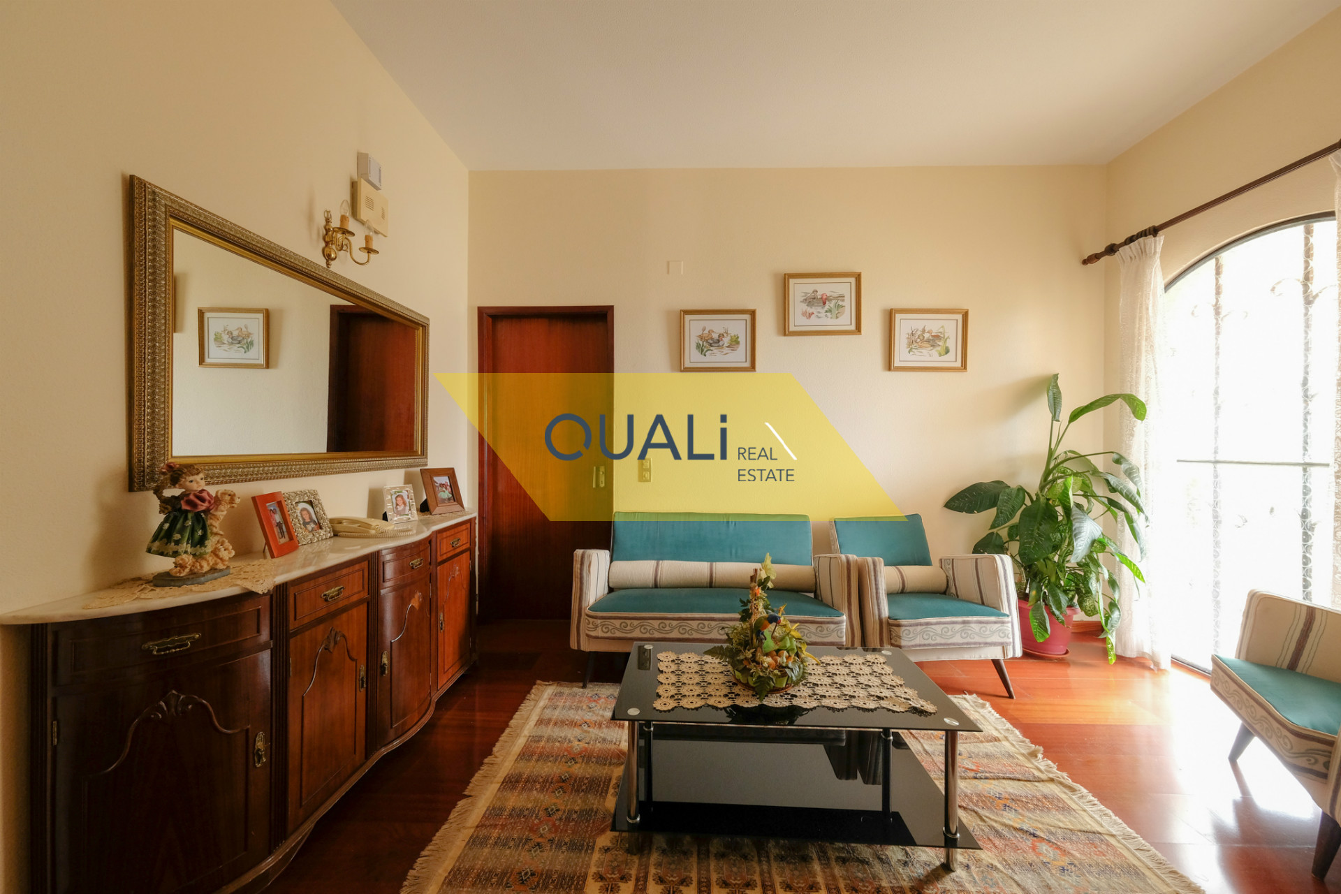  Fabulous 7 Bedroom Villa in Monte- Funchal - Madeira Island € 420.000,00