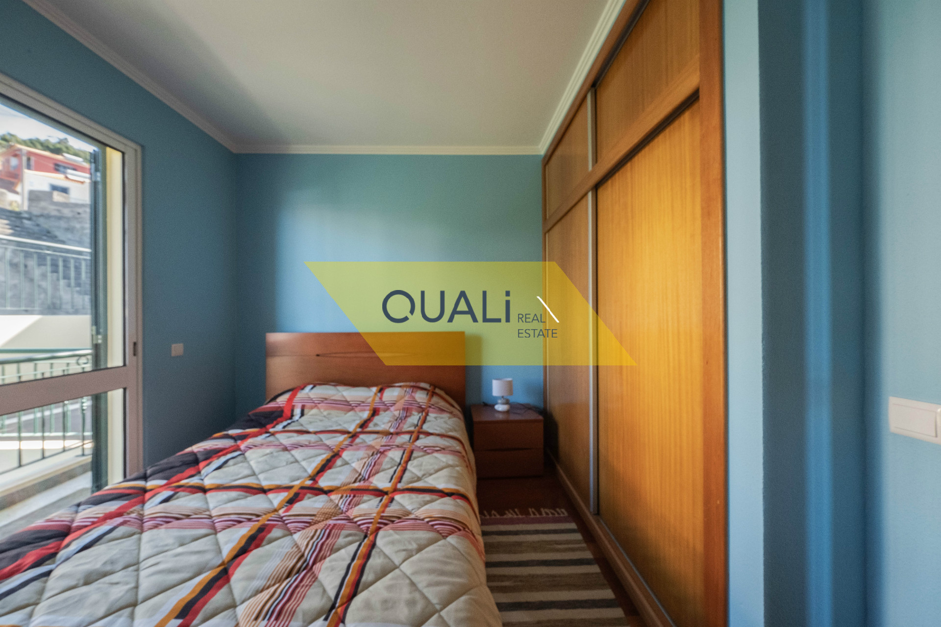 Moradia v3 com vista mar em Ribeira Brava - € 220.000,00