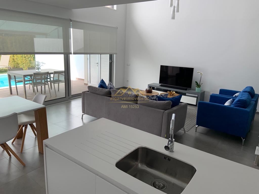 Vivienda duplex de 3 habitaciones