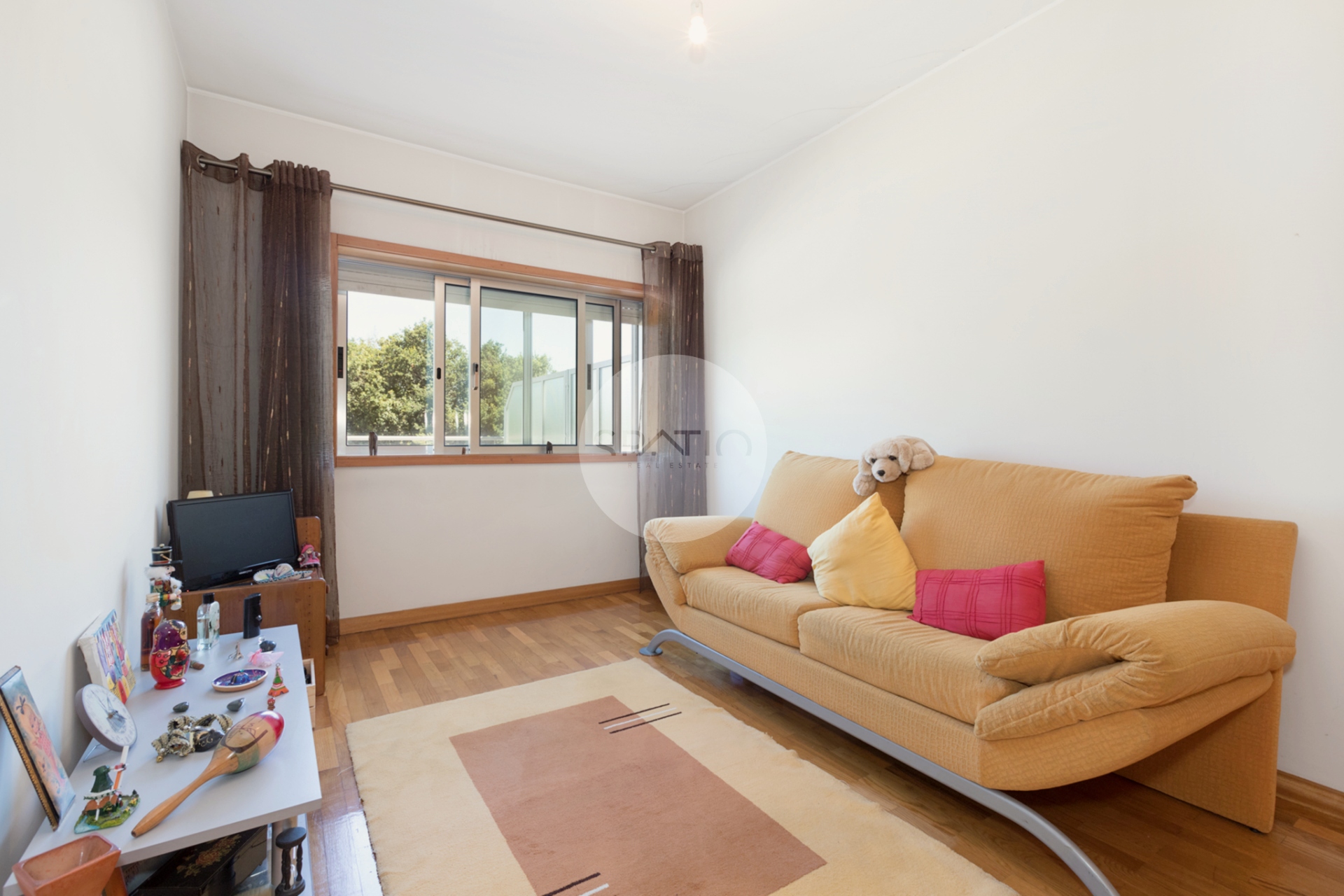 Apartamento T2 com Terraço * Maia